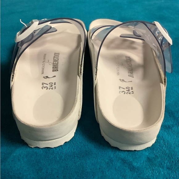 MANOLO BLAHNIK X BIRKENSTOCK
Arizona PVC white slides - Picture 8 of 14
